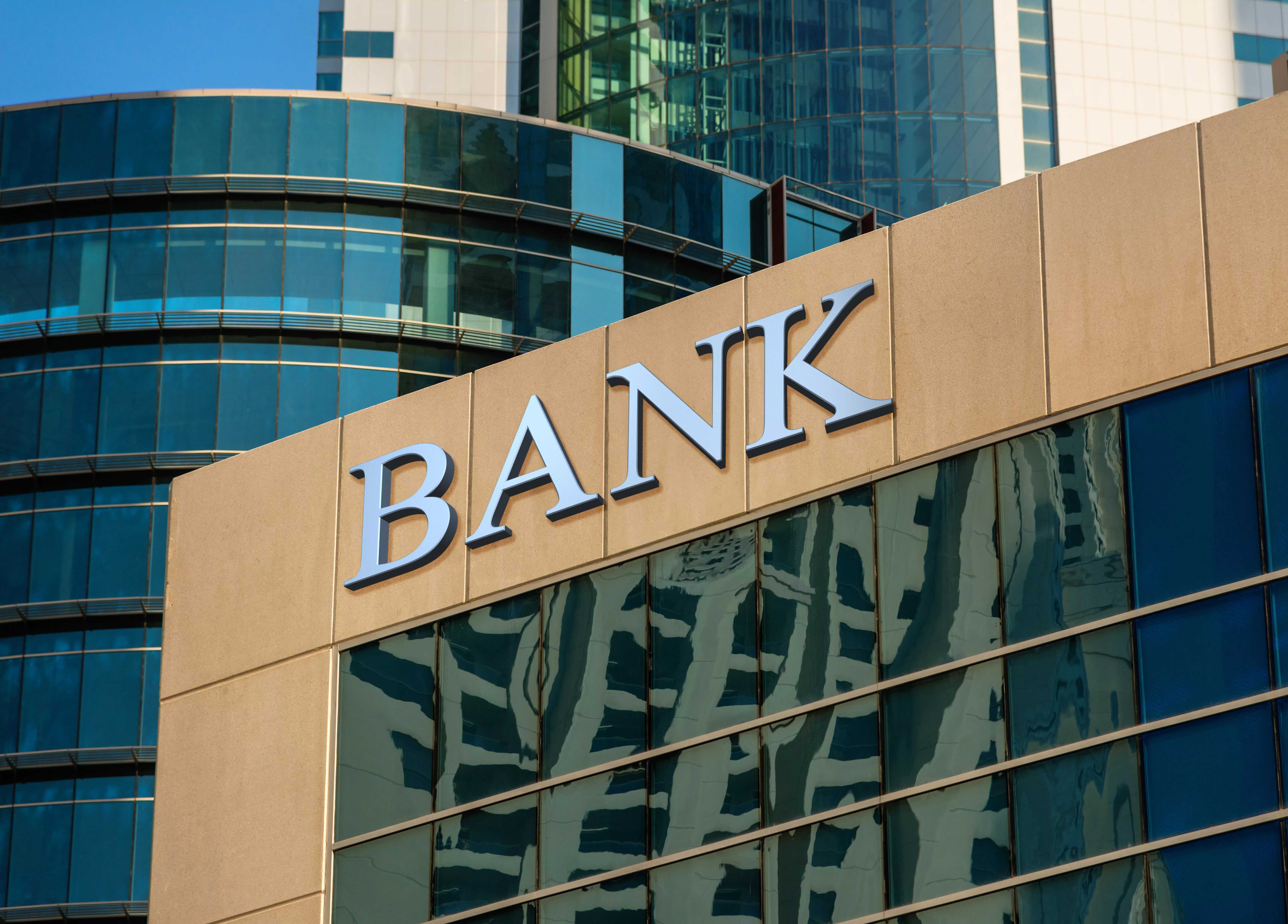 ЦБ разрешит открывать филиалы банков из «дружественных» стран