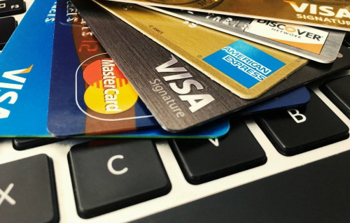 Кредитные карты с онлайн оформлением