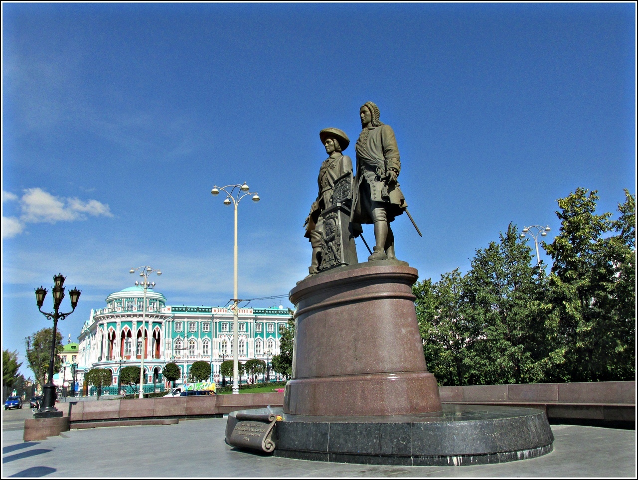 Где взять кредит без поручителей в Екатеринбурге