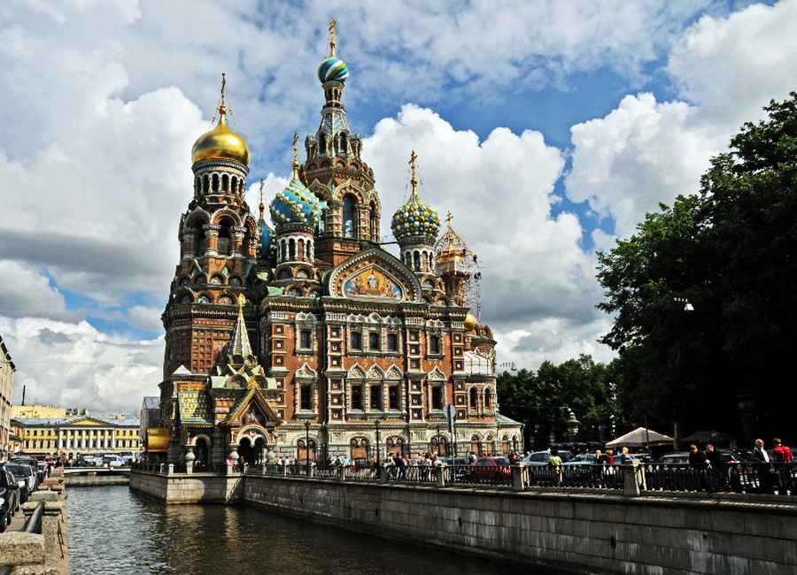 Где можно взять кредит пенсионеру в Санкт-Петербурге