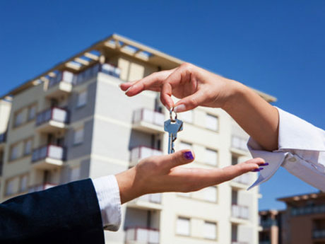 Взять потребительский кредит под залог имеющейся квартиры