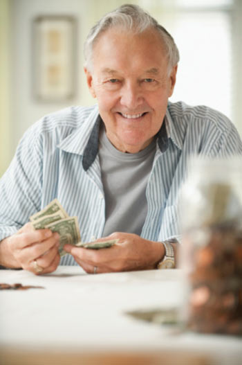Где можно получить кредит пенсионеру